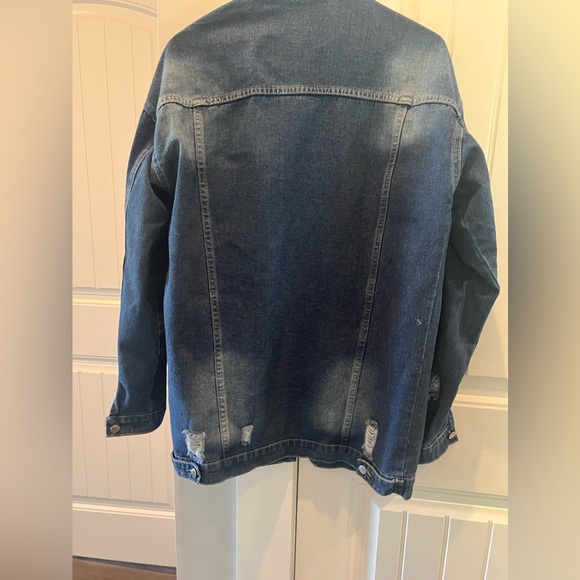 NWOT Denim Boyfriend jacket, distressed oversized jacket- Blondie - Picture 3 of 5